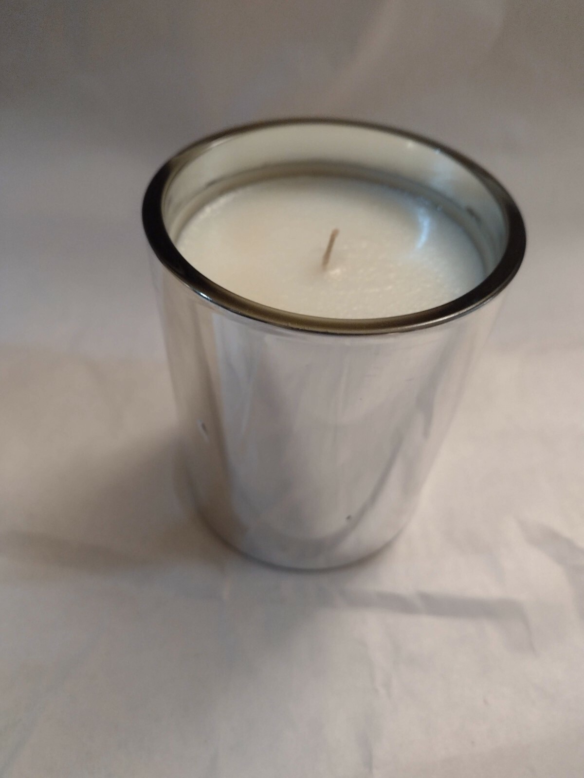 Zodax Illuminaria Silver Fir Scented Candle 7.76 oz 220g 3.75″ tall 2.75″ radius
