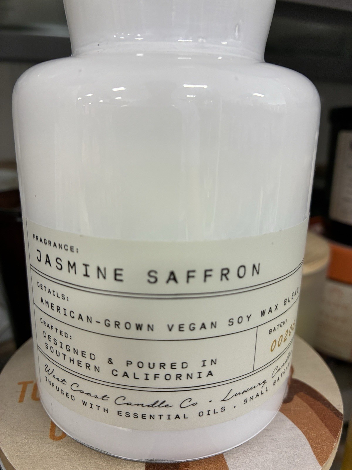 LEOBEN COMPANY Jasmine Saffron Candle 9oz 1 Wick Vegan Soy Wax Blend Glass NEW