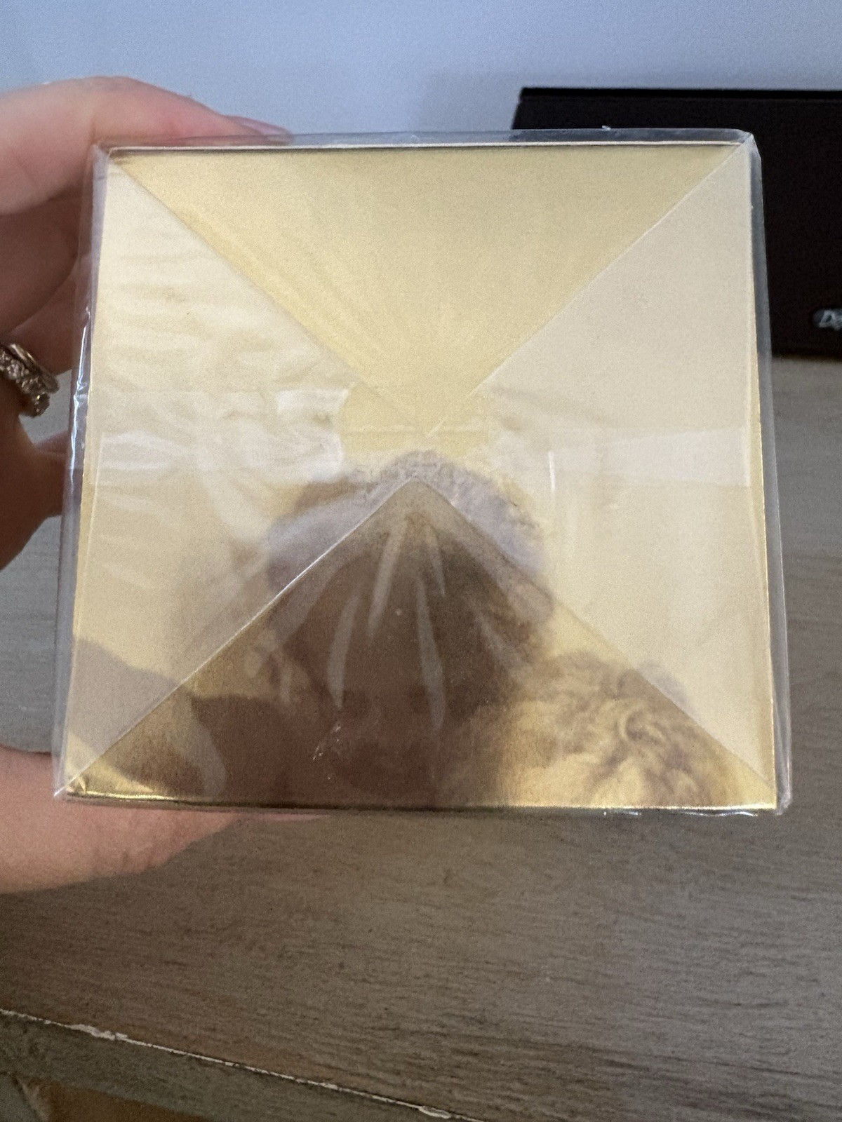 Elton John Fireside Fragrance Candle Slatkin And Co. 10 Oz New Sealed