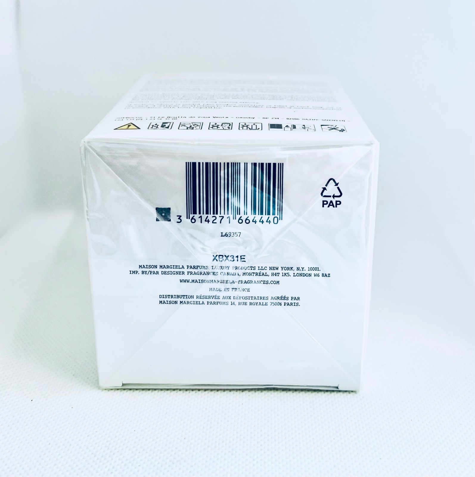 Maison Margiela – REPLICA Beach Vibes – Scented Candle – 5.82 oz. – BNIB Sealed