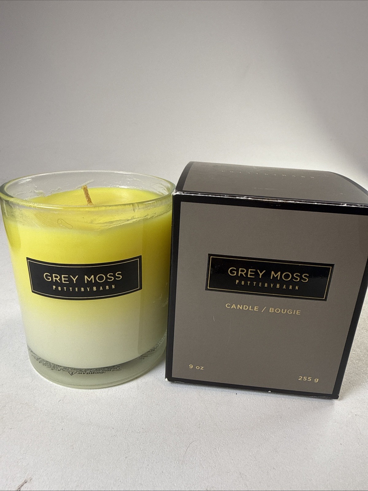 Pottery Barn Signature Collection Grey Moss Scented Candle 9 oz Open Box Bougie