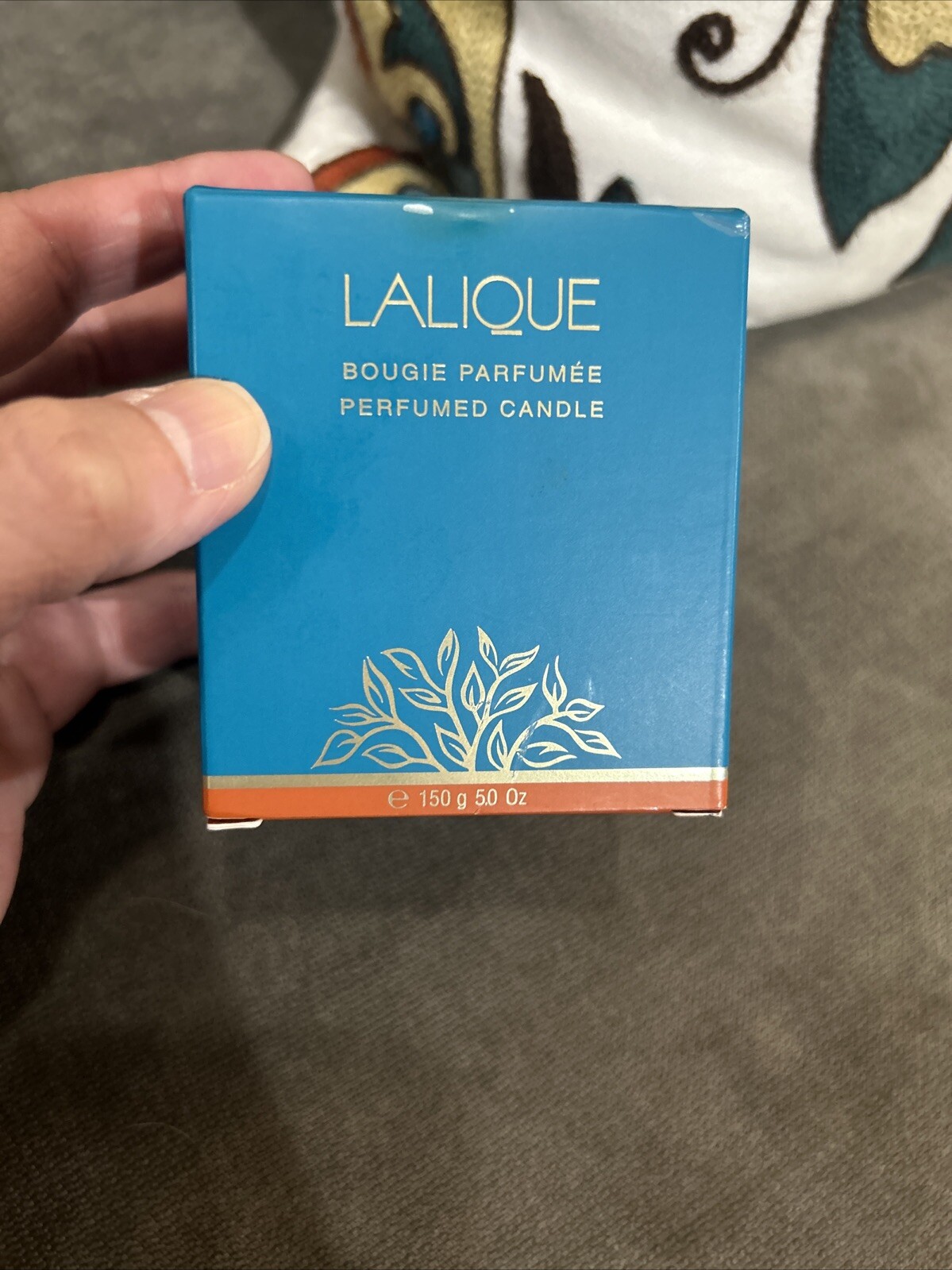 Lalique Bougie Parfumee Perfumed Candle – 5.0 oz. 150g Made In France