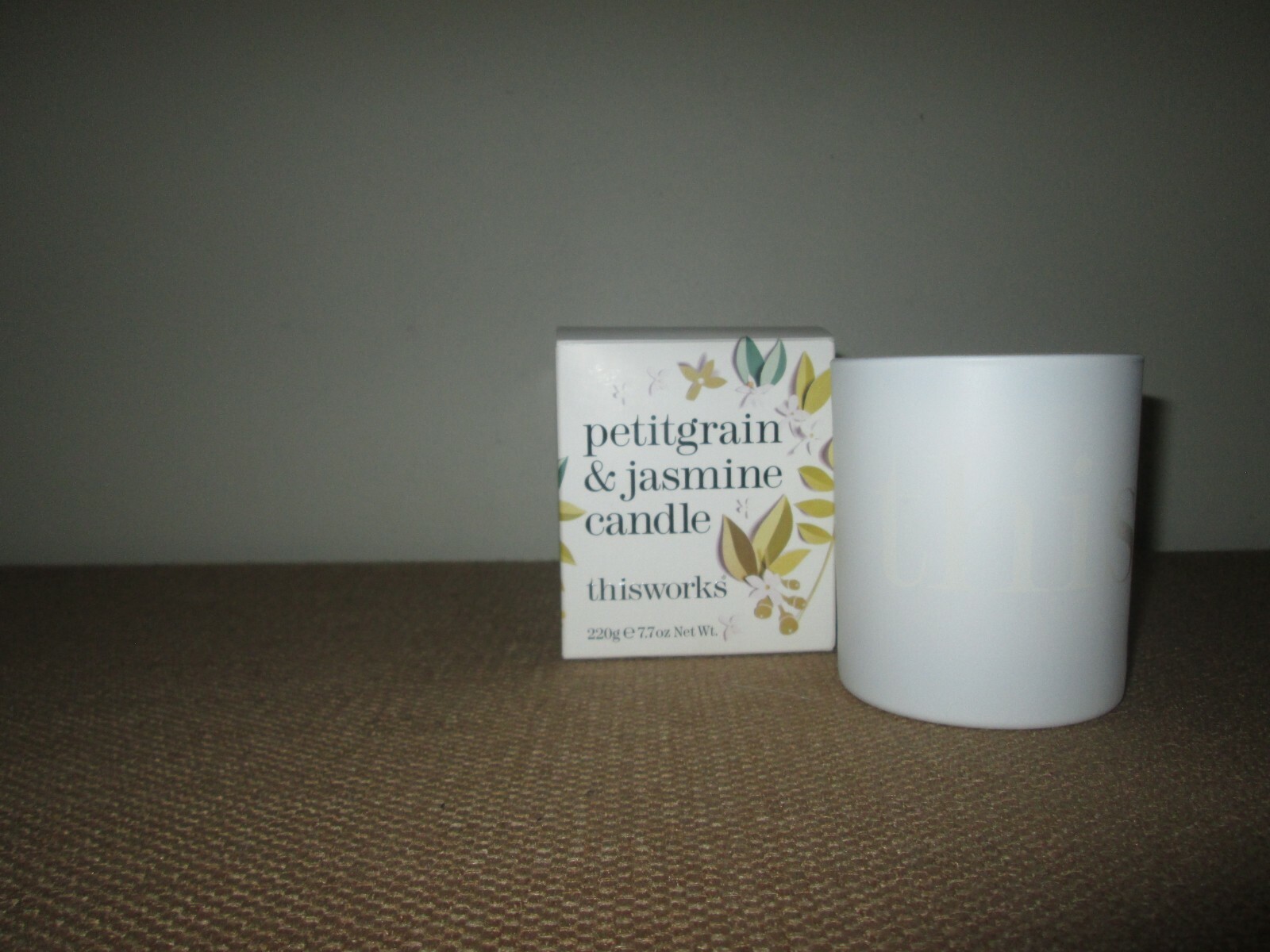 THIS WORKS Petitgrain & Jasmine Hand-Poured Candle ~ 7.7oz; 220g
