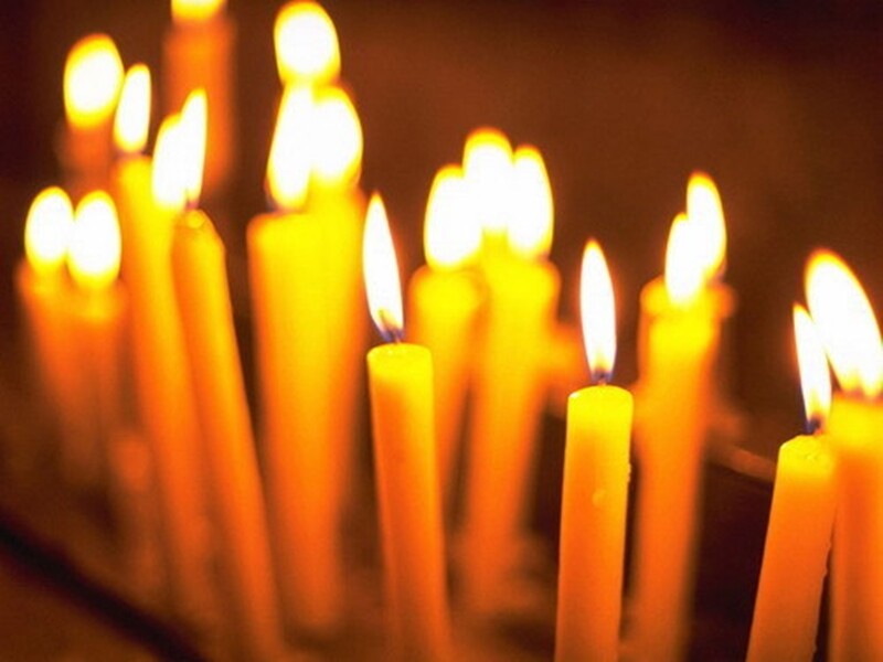 51 Sticks 1 Pack Bee Wax Candles Worship Buddha Thai Yellow Lighting Illuminated