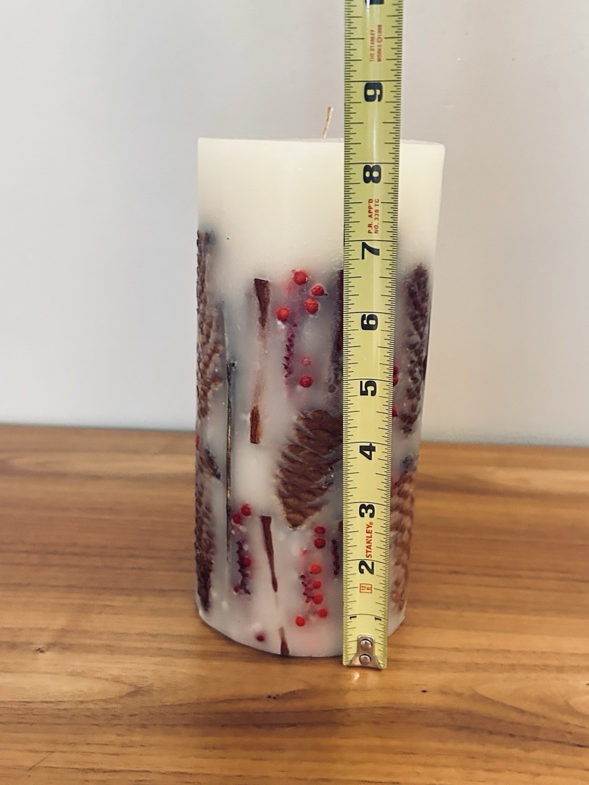 Pottery Barn Botanical Pillar Scented Candle Pinecone Berry Embedded Wax 4×8”