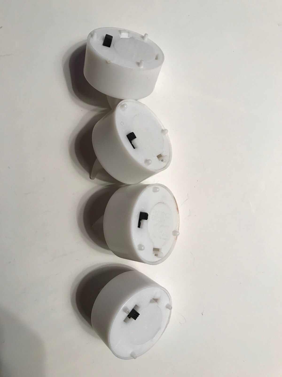 4 LED Tea Lights incl. CR2032 Battery | 4 LED Tealights incl. CR2032 Battery