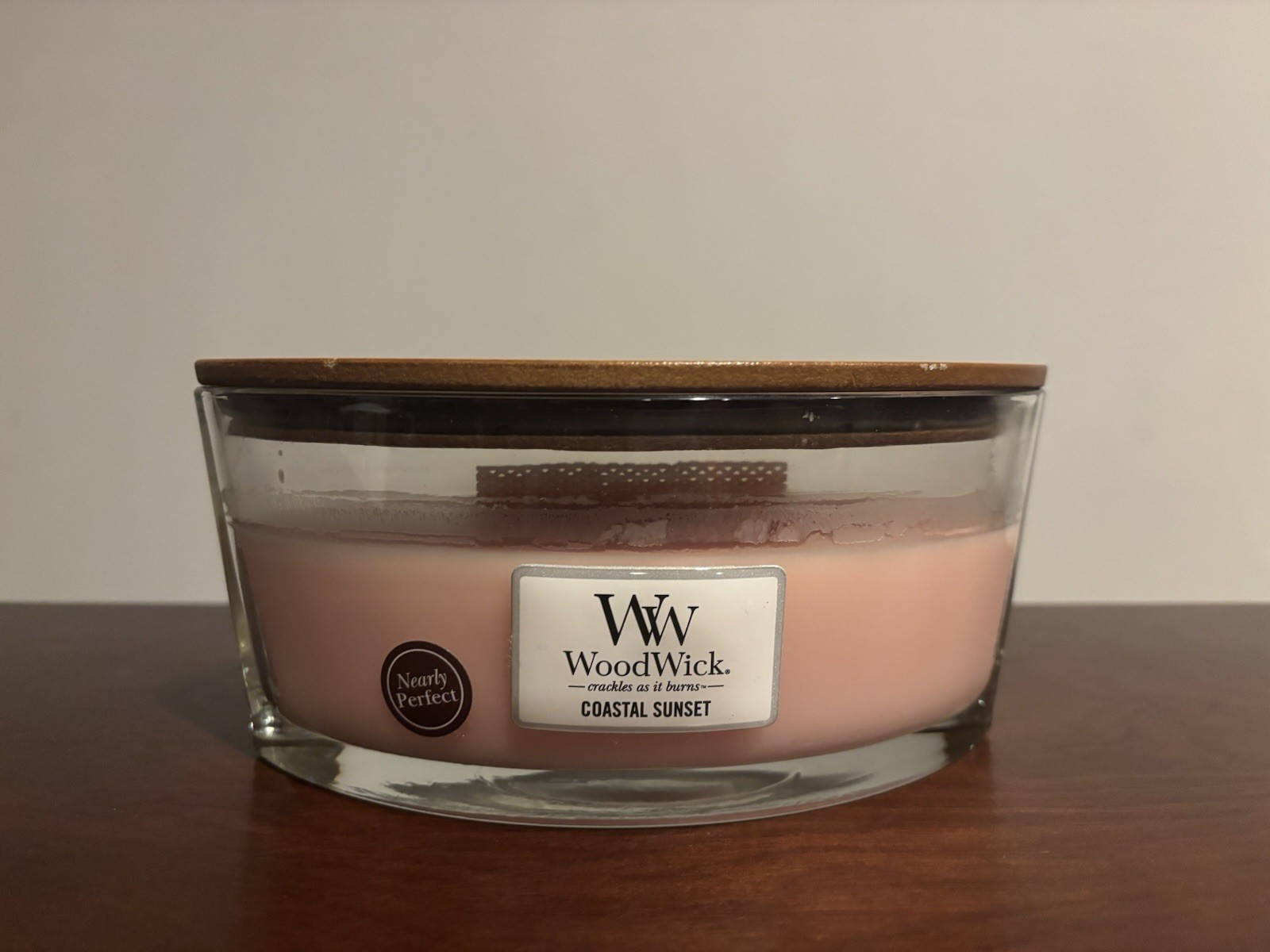 WoodWick Candle Coastal Sunset Glass Oval Shaped 16 oz ~ Nearly Perfect 👀 NEW