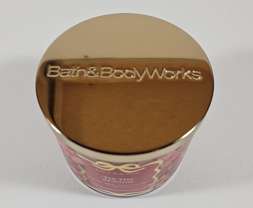 Bath & Body Works TIS THE SEASON 3-Wick Candle 14.5oz New Burns 25–45 Hrs