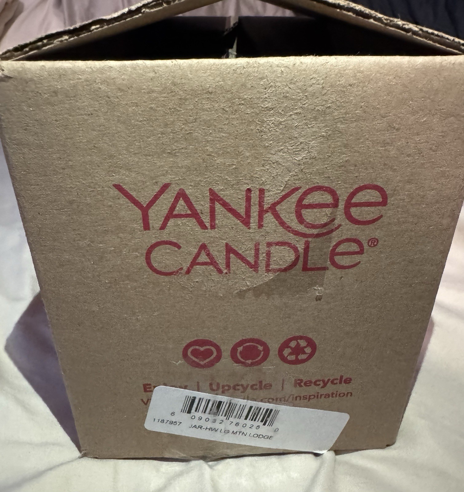 Yankee Candle Single Wick Scented Glass Candle Mountain Lodge