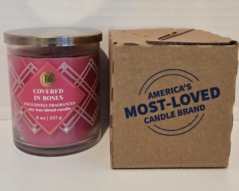 New Bath & Body Works Covered In Roses Soy Wax Blend Single Wick Candle – 8 oz.