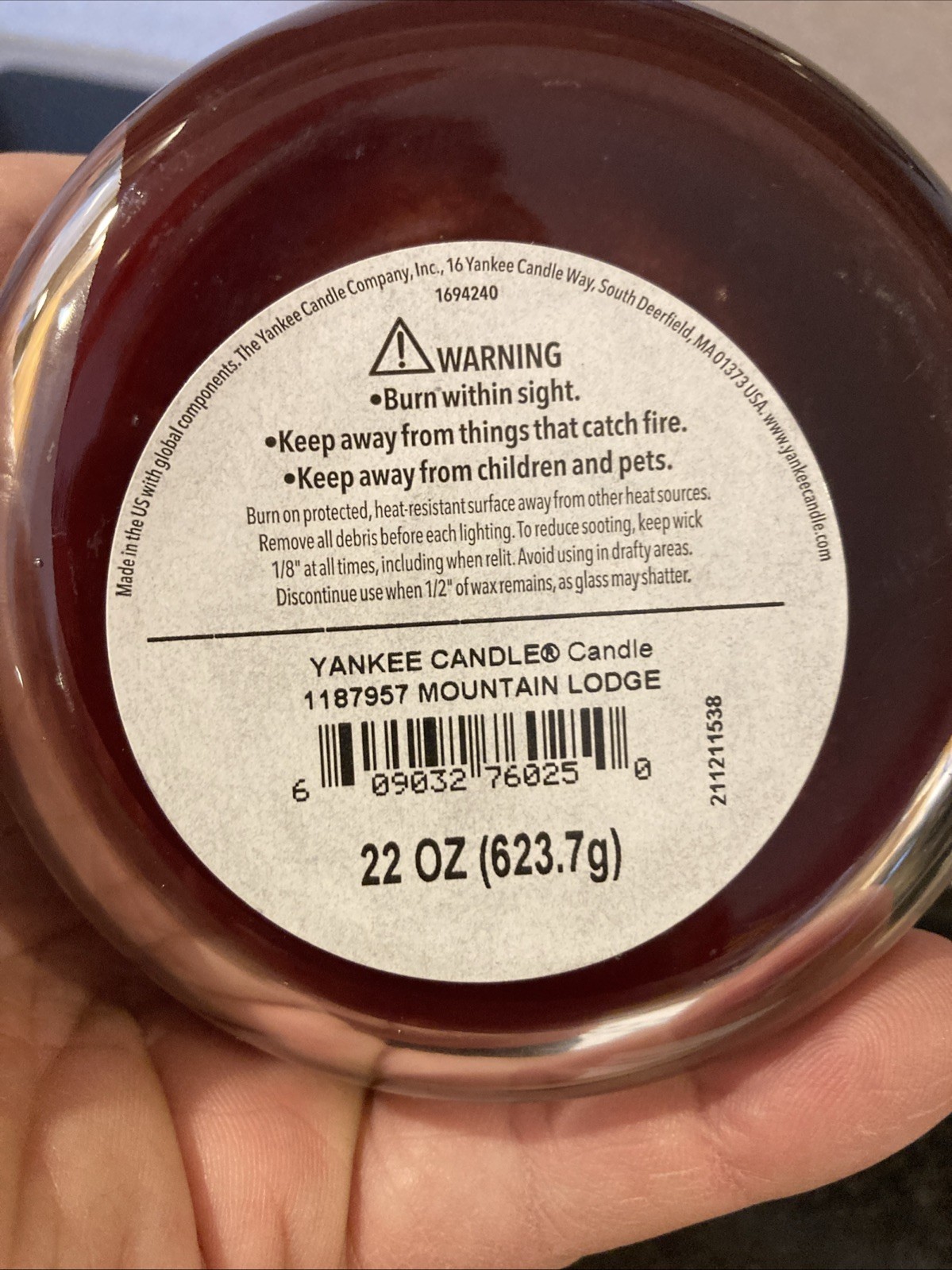 Yankee Candle Mountain Lodge Large Classic Jar 22oz Woodsy Single Wick Retired