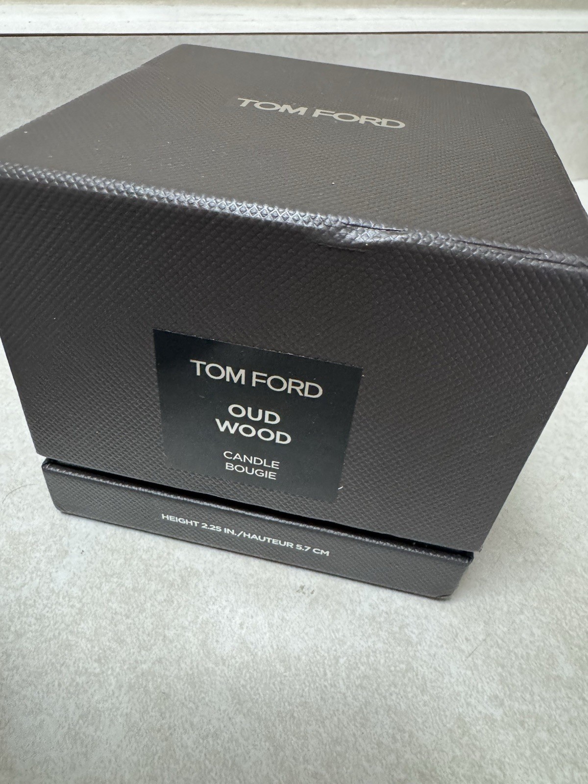 Tom Ford Oud Wood Scented Candle, 2.25 In 🛍️Free Shipping Amazing Bougie Candle