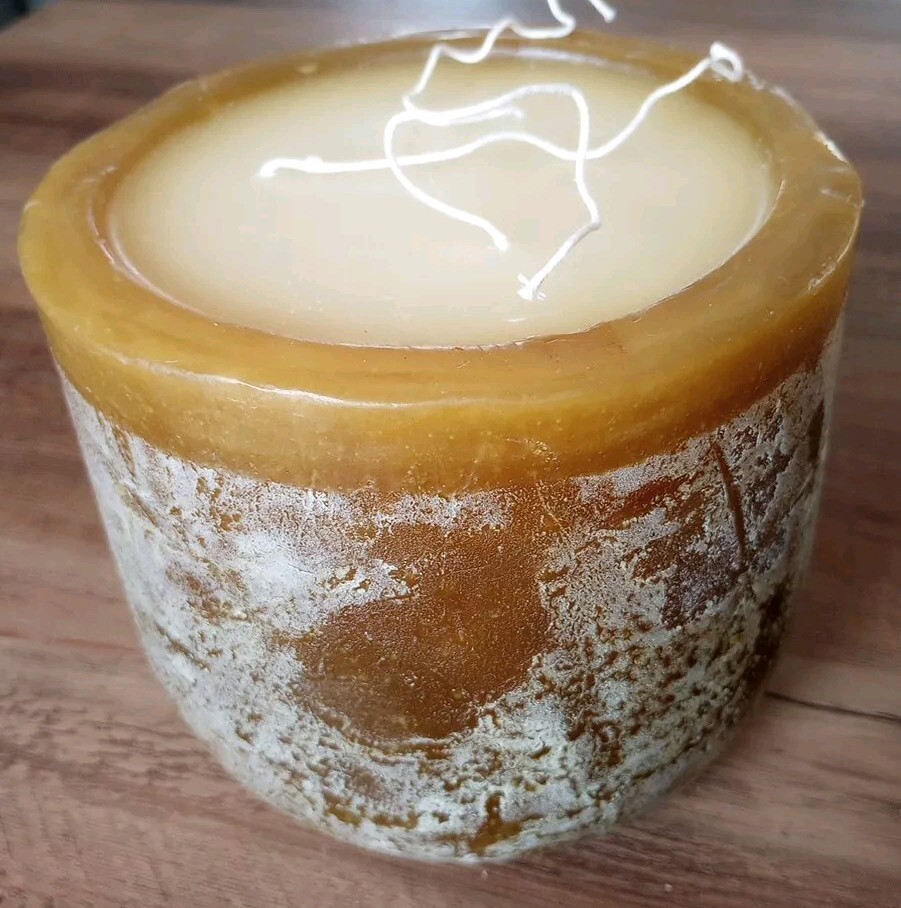 Timber Goblet 55 Hour Burn Time Candle Rough Edges 6″ Diameter 3 Wick Amber NWOB