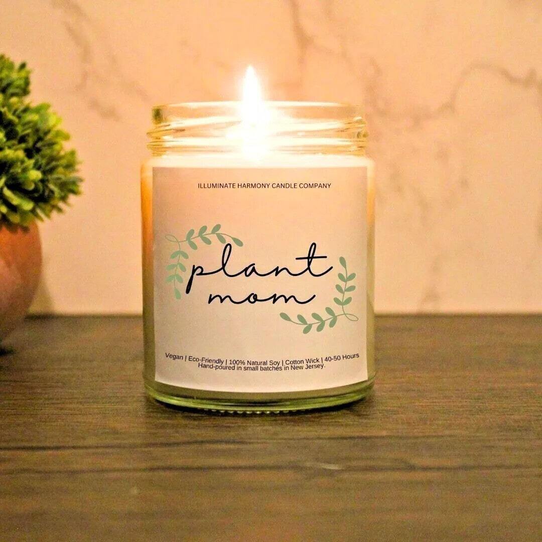 Plant Mom Candle | Cool Gift For Plant Lovers | Plant Lover Gift | Gardener