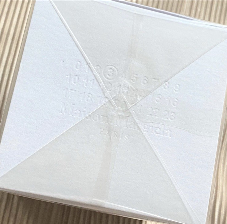 Maison Margiela Winter Stroll Candle 5.82oz / 165g Limited Edition Full Size