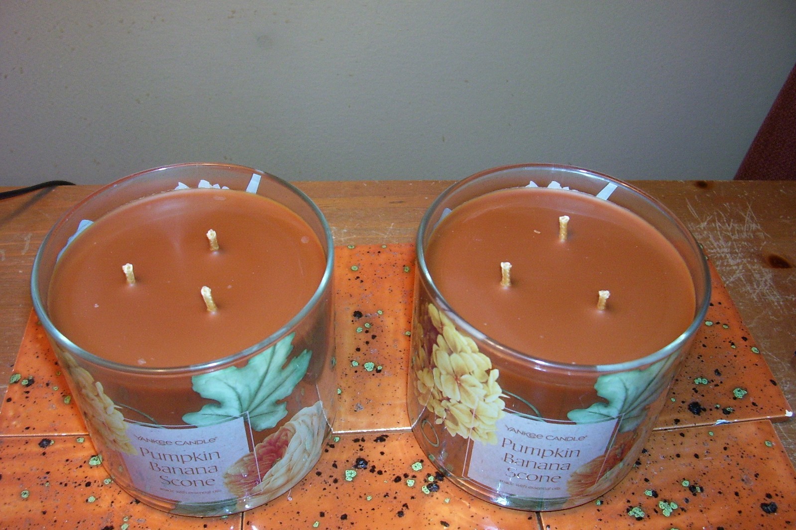 yankee candle 2-14.5oz 3 WICK JARS PUMPKIN BANANA SCONE + REFILL + PKG WAX MELTS
