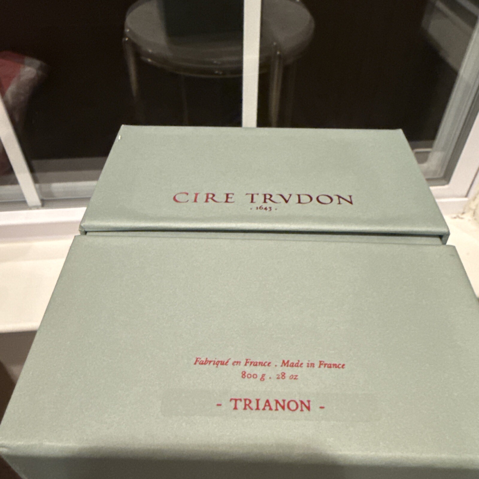 Cire Trudon TRIANON Scented Candle 28 OZ 800 g