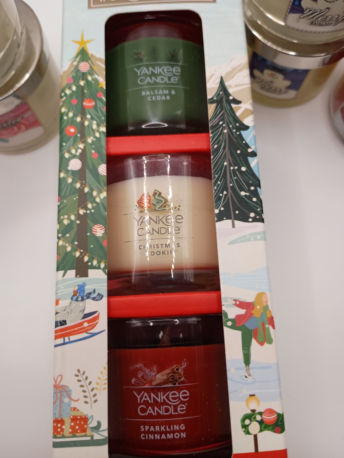Bath & Body Works/Yankee Candle – Lot Of 10 Mini Candles – Holiday Scents – New