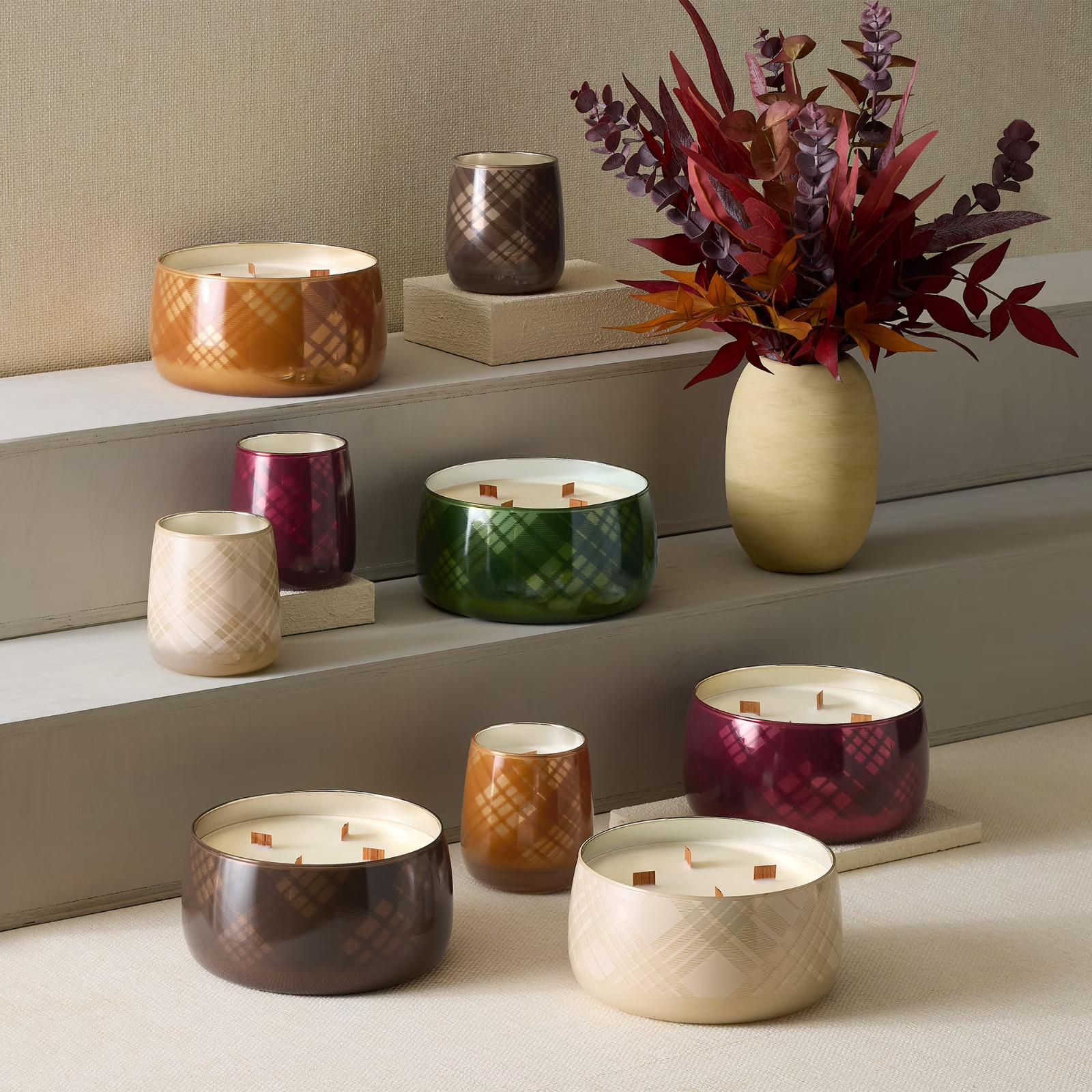 Better Homes & Gardens Intense Cinnamon Buttercream Candle 60oz