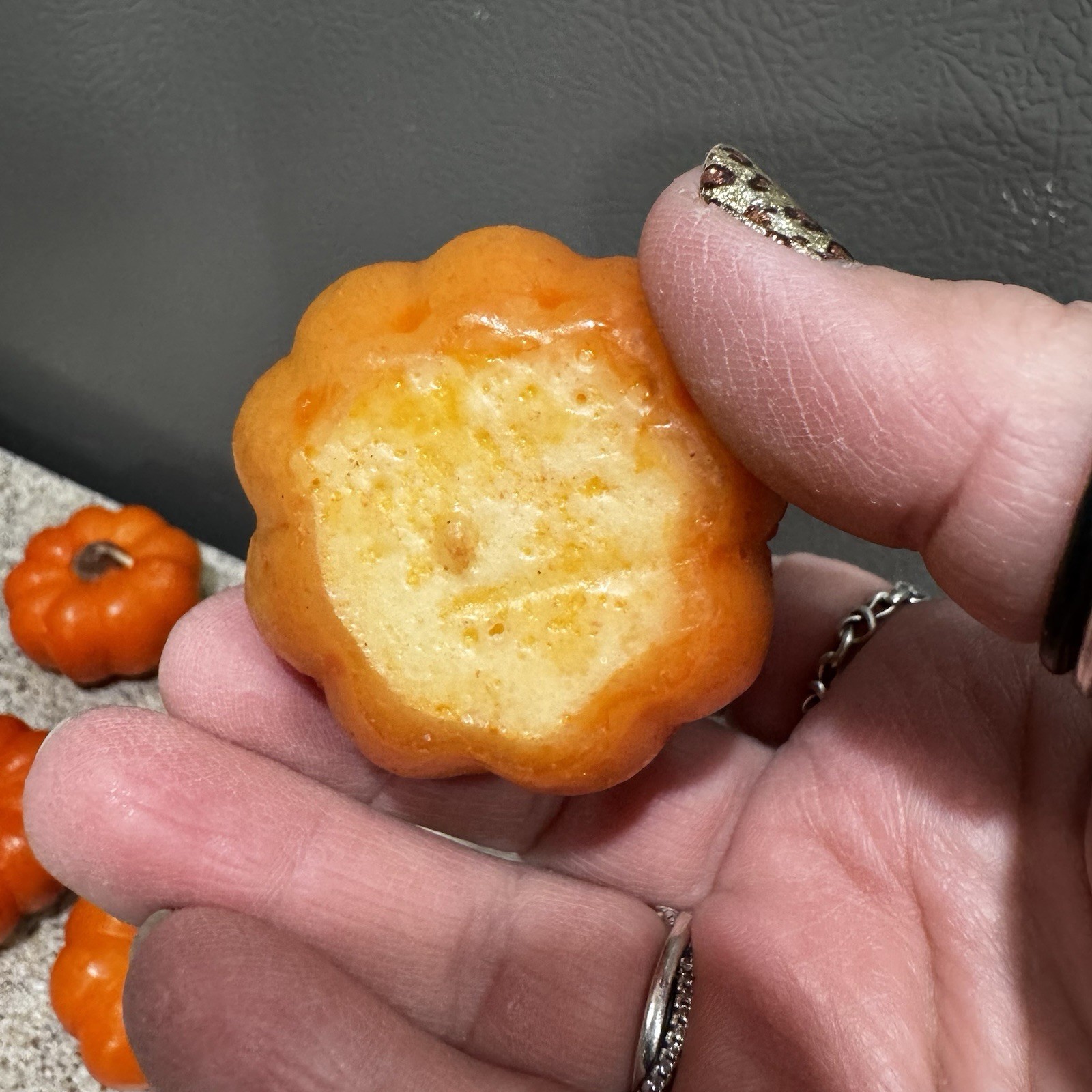 7 Mini 1.5”x2” Pumpkin Shaped Candles Fall Autumn Halloween Party Decor Unused