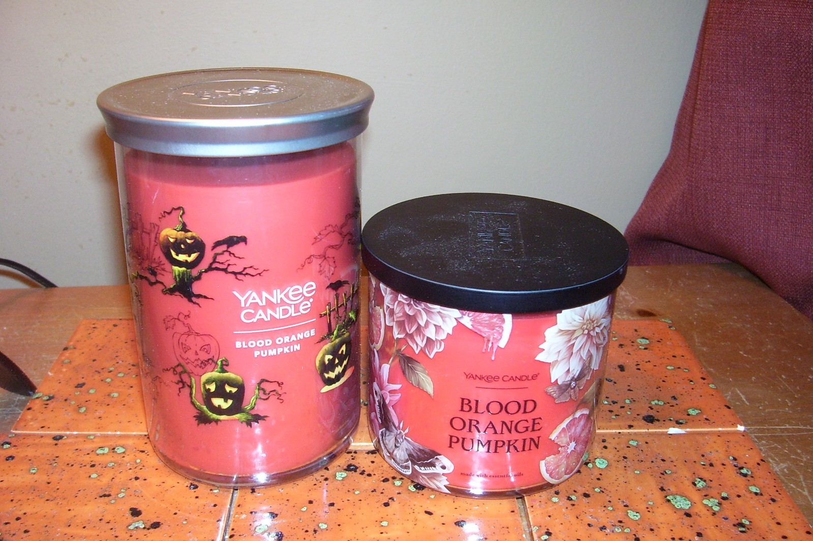 yankee candle 20oz AND 14.5oz JARS BLOOD ORANGE PUMPKIN