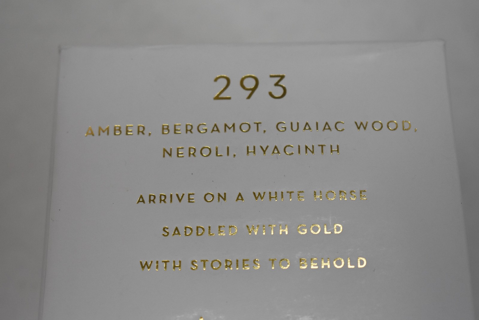 SOH Melbourne 293 White Scented Candle 350g Matte Glass Open Box Home Fragrance