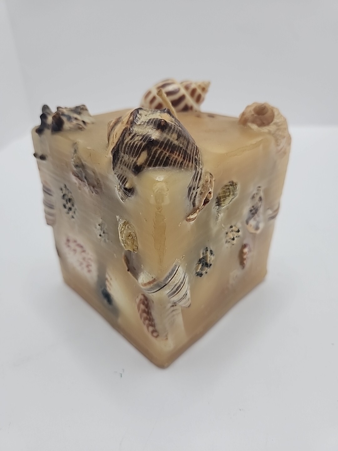 Vintage Hangmade Scented Gruvs Candles Made In USA Sea Shells 3 1/2″ Square