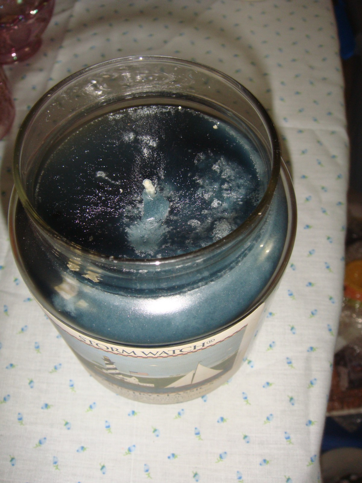 Yankee Candle Country Classic Storm Watch 22 oz & Warren Kimble Topper