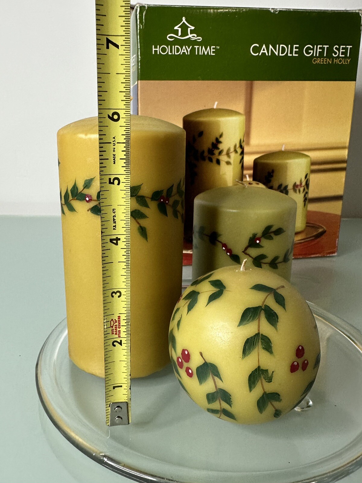 Candle Gift Set. Green Holly. Holiday Time. 3 Candle