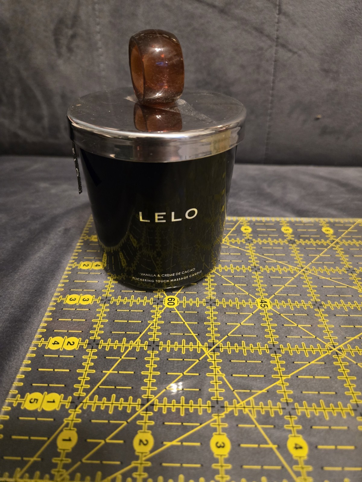 Lelo -Flickering Touch Massage Candle Vanilla & Creme de Cacao, New