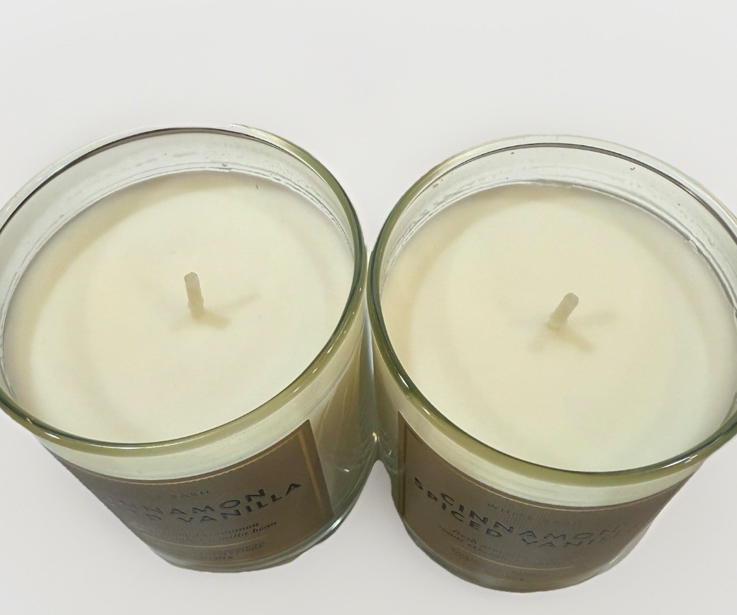 Bath & Body, White Barn Cinnamon Spiced Vanilla Candle Single Wick 8 Oz Lot Of 2