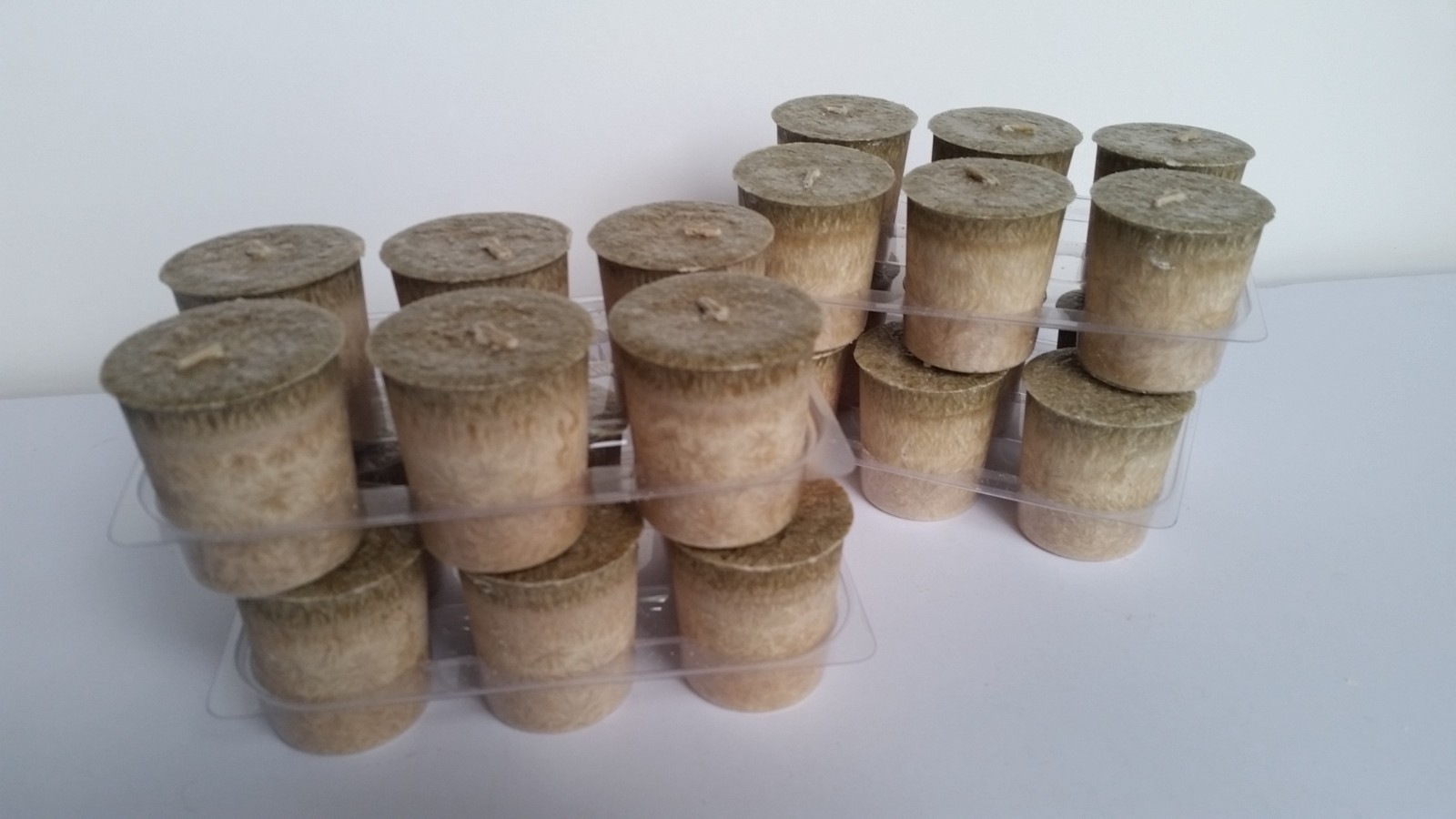 Scented Votive Candles Set 24 Pack Nature’s Spa English Ivy 889