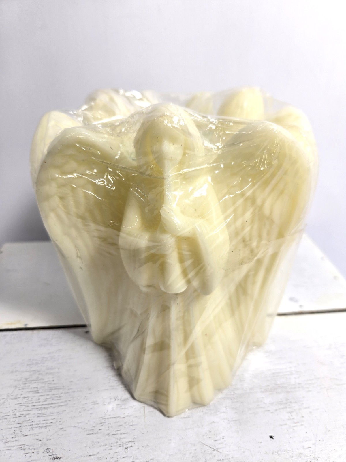 EMPEROR ART COLLECTION LARGE ANGELIC CANDLE ART-MUSIC-LITERATURE NEW IN BOX