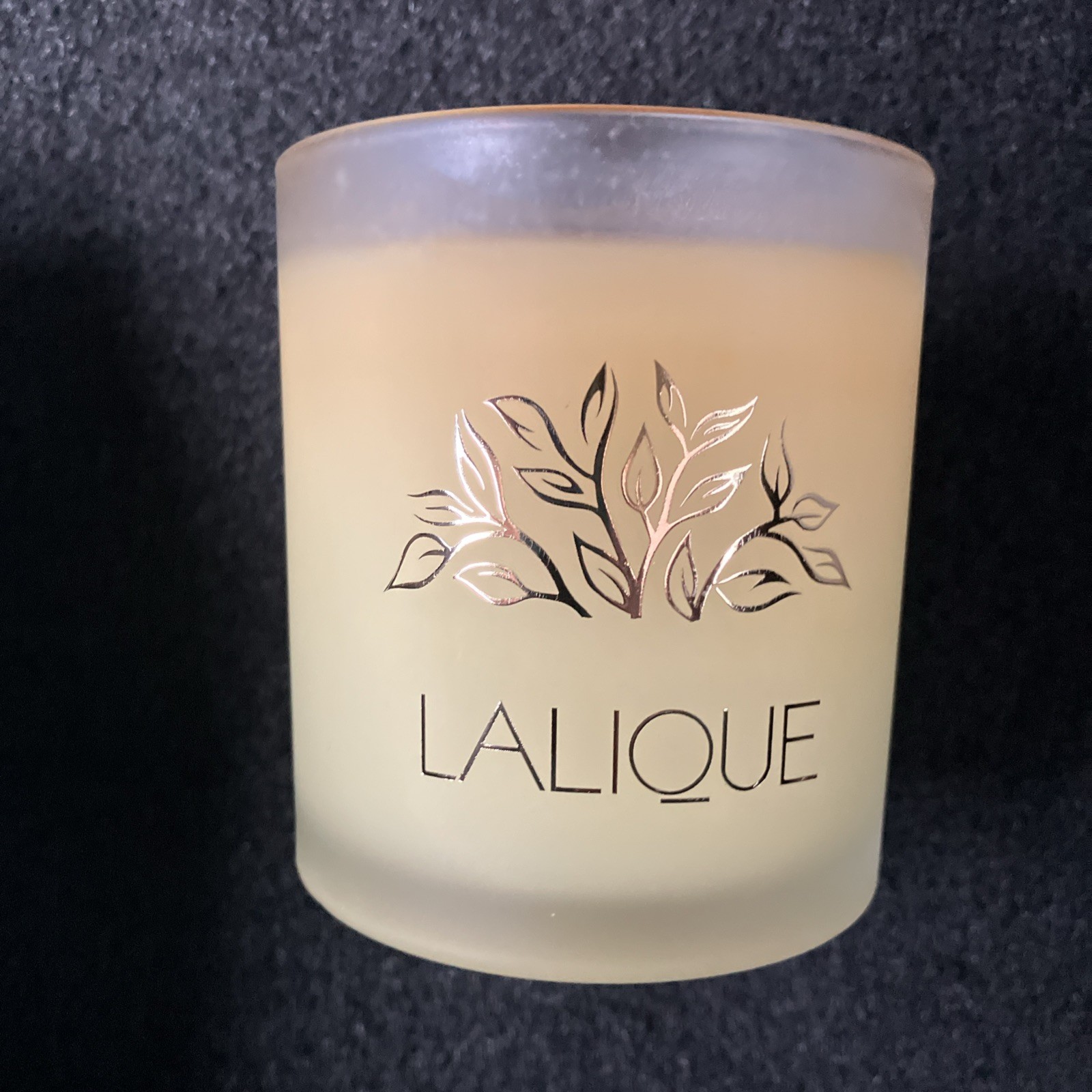 Lalique Bougie Parfumee Perfumed Candle – 5.0 oz. 150g Made In France