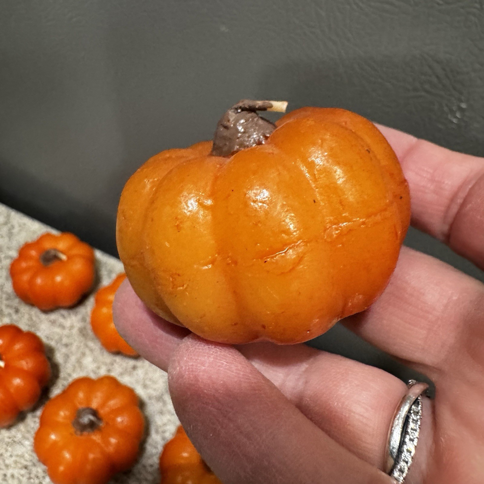 7 Mini 1.5”x2” Pumpkin Shaped Candles Fall Autumn Halloween Party Decor Unused