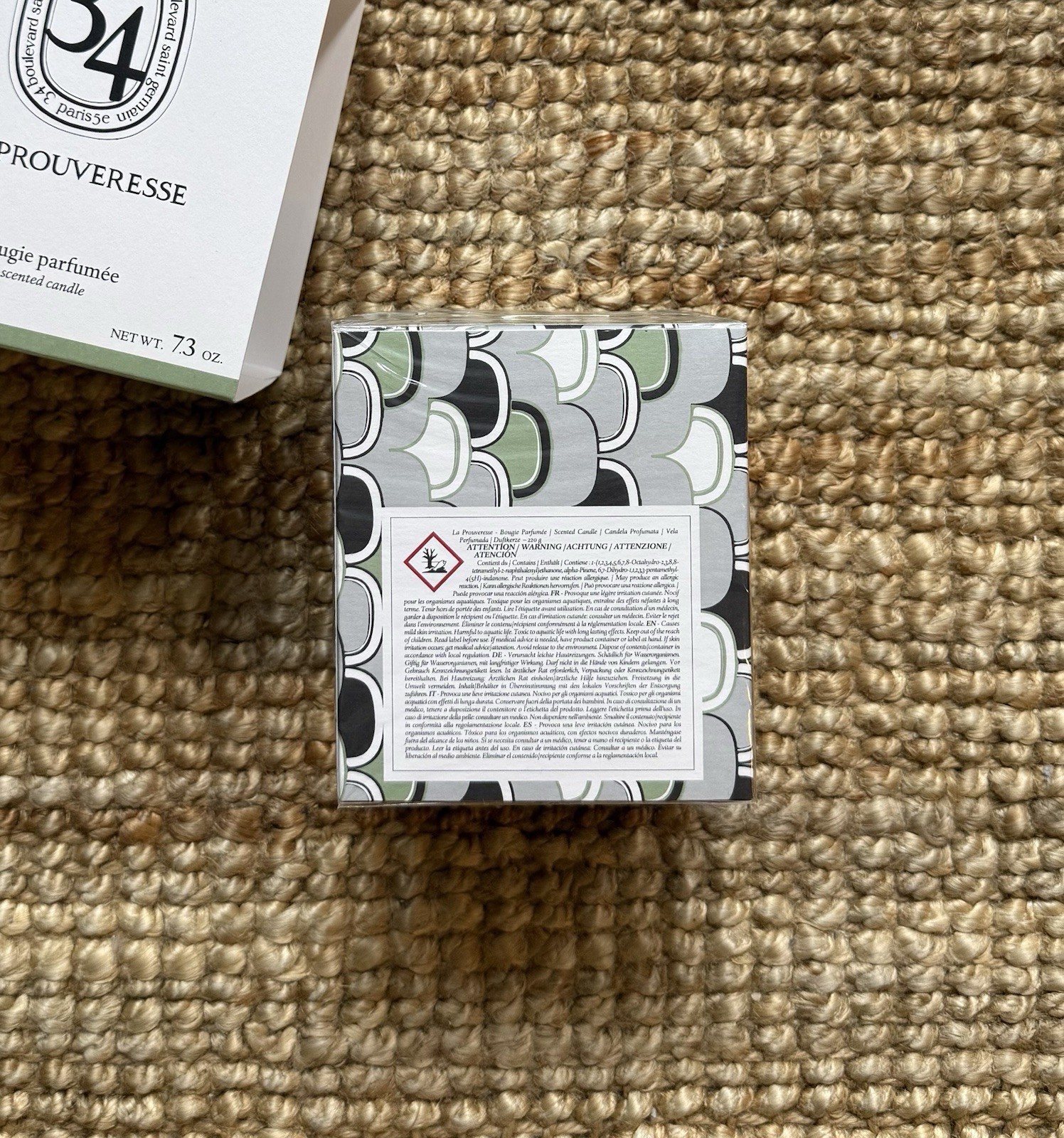 Diptyque 34 La Prouveresse Medium Candle 220g