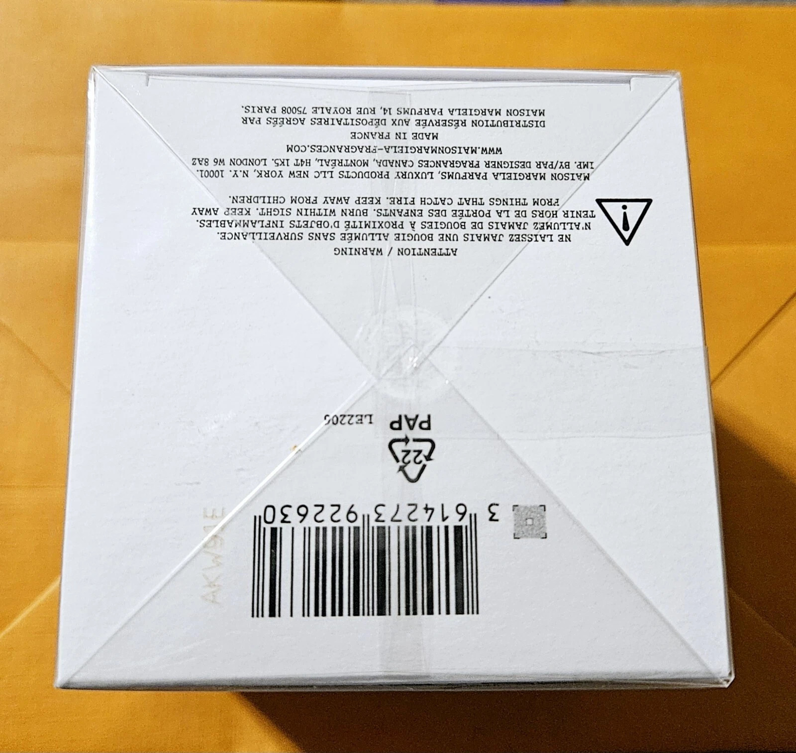 Maison Margiela Replica Autumn Vibes Scented Candle 5.82 OZ / 165 G New sealed