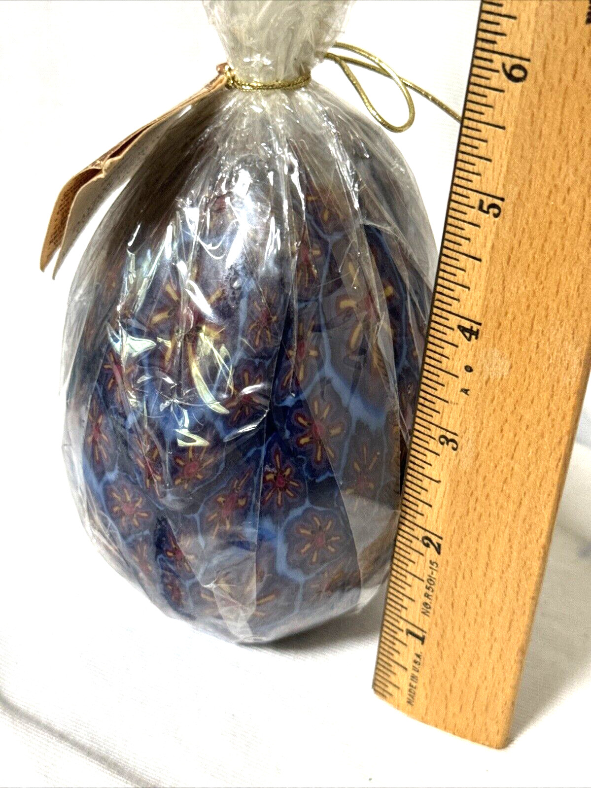 Vintage SWAZI Wax Candle Handmade in Swaziland Egg Shaped Red/Blue Flowers 5.5”