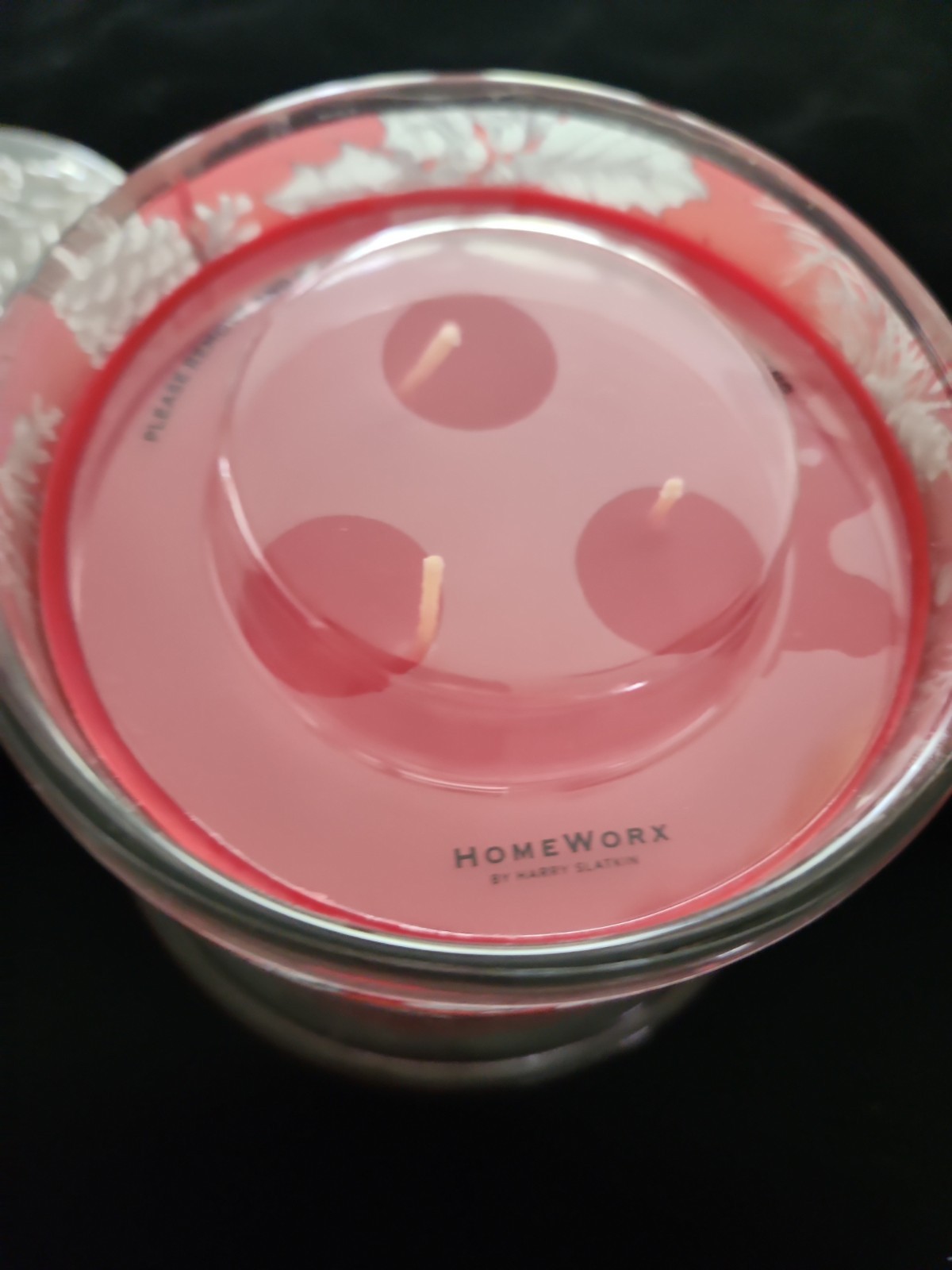 Homeworx Frosted Holly 3 Wick Scented Candle