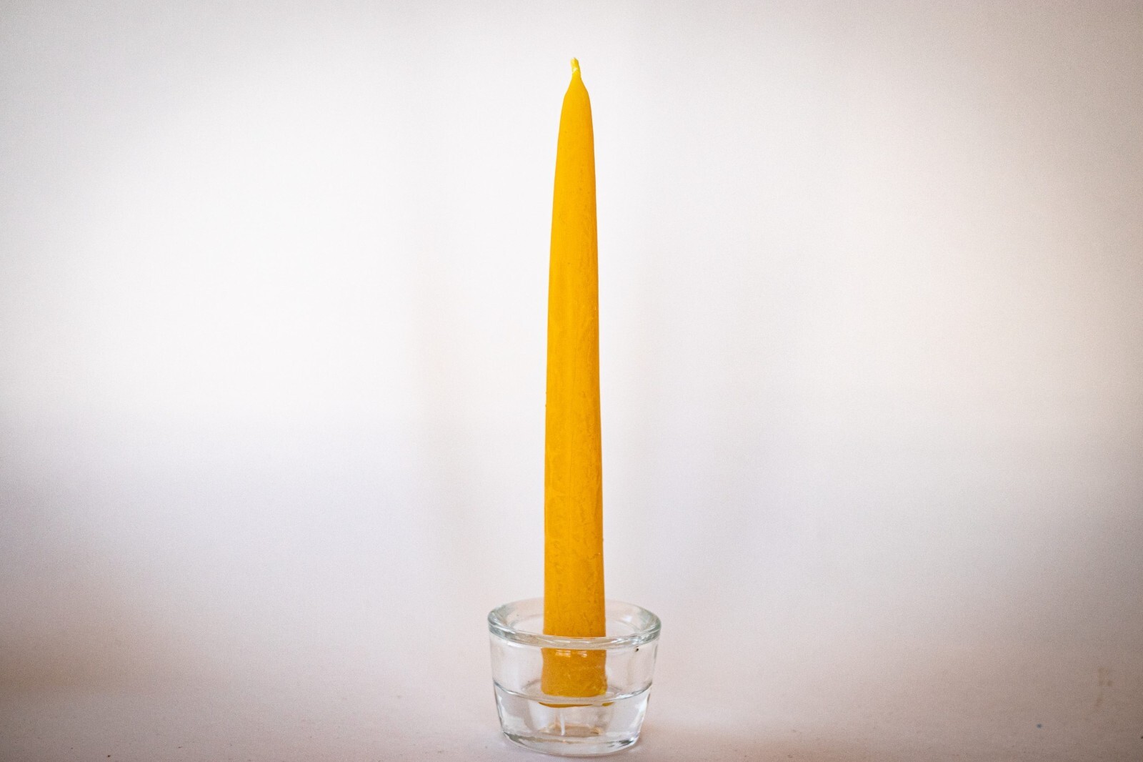 Dipped Taper Candles 100% Pure USA Beeswax Unscented 6″ x 5/8″ 6 Hour Burn Time