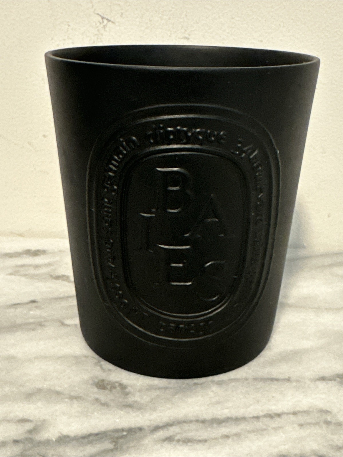 Diptyque Baies Scented Candle 21.2oz Used 1/4 Candle Left 3 Wick Ceramic Jar