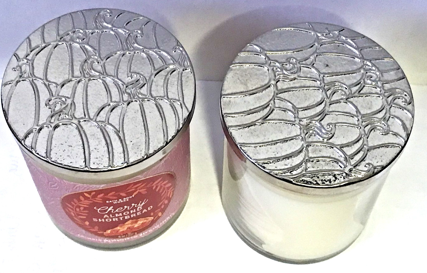 CHERRY ALMOND SHORTBREAD CANDLES 8 OZ MEDIUM JAR BATH BODY WORKS SINGLE WICK X 2