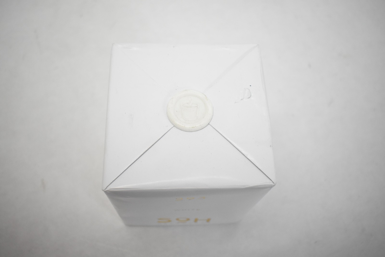 SOH Melbourne 293 White Scented Candle 350g Matte Glass Open Box Home Fragrance