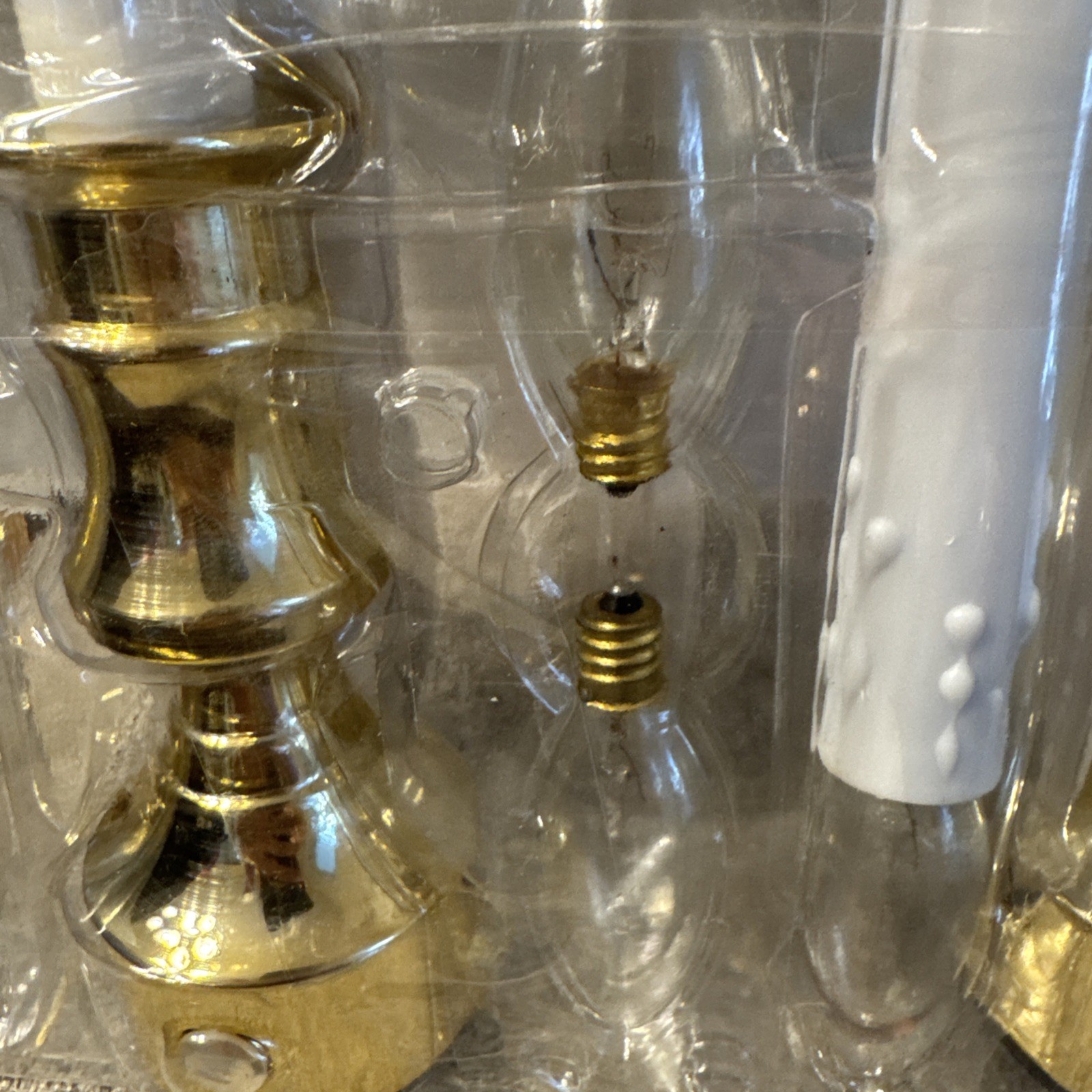 BETHLEHEM LIGHTS SET OF 4 PREMIUM CORDLESS WINDOW CANDLES POLSHED BRASS Tone 14”
