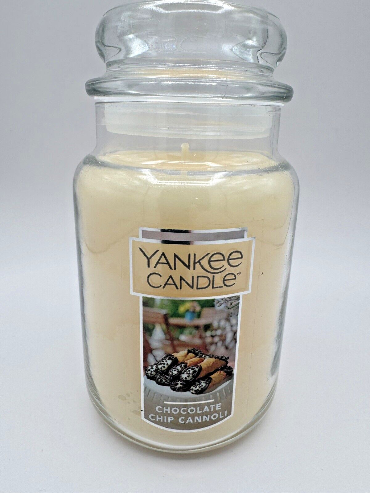 Yankee Candle Chocolate Chip Cannoli Large Jar 1-Wick 22 oz Candle