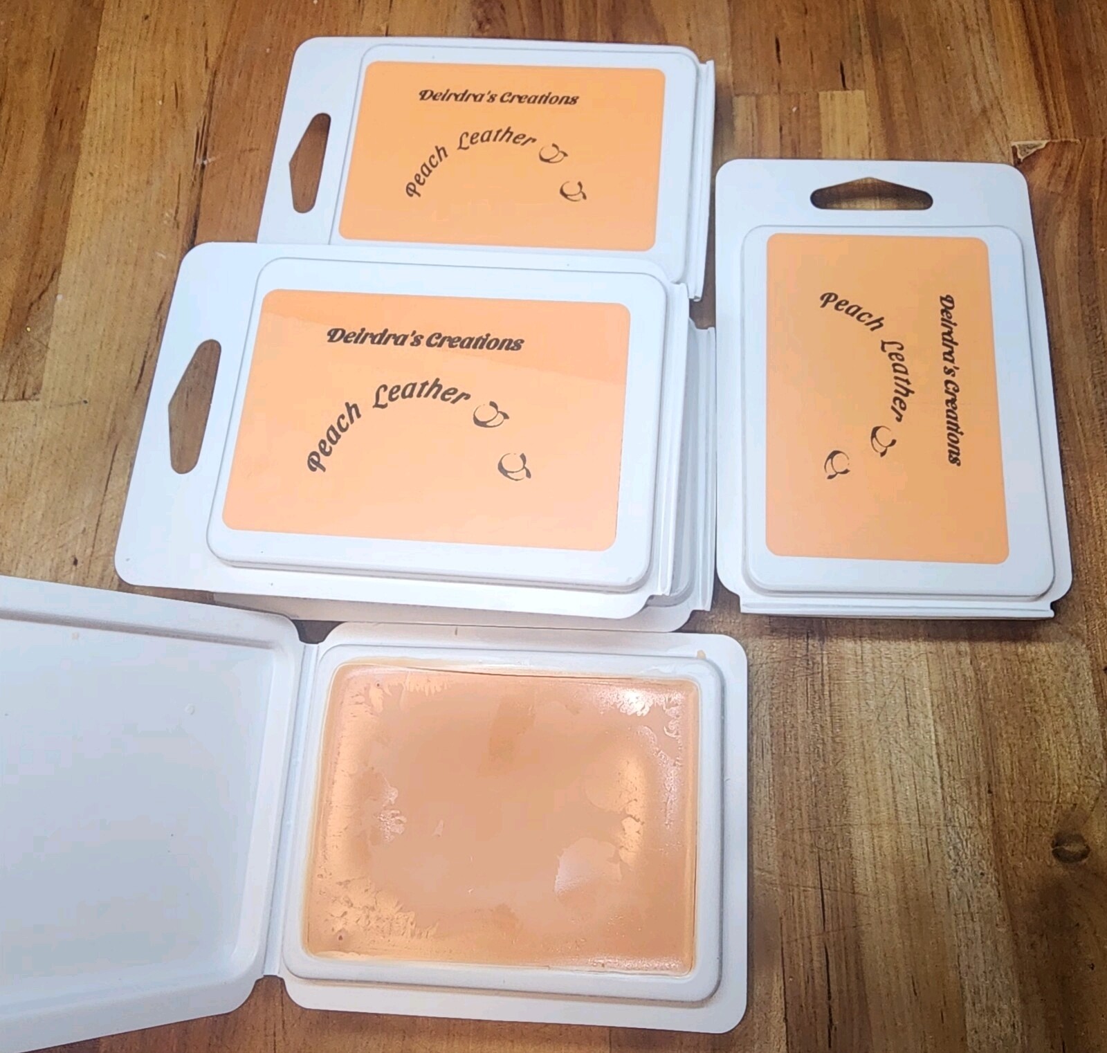 STRONG Scented Wax Tart Melts Clamshell SNAP Breakaway Bar PEACH Leather