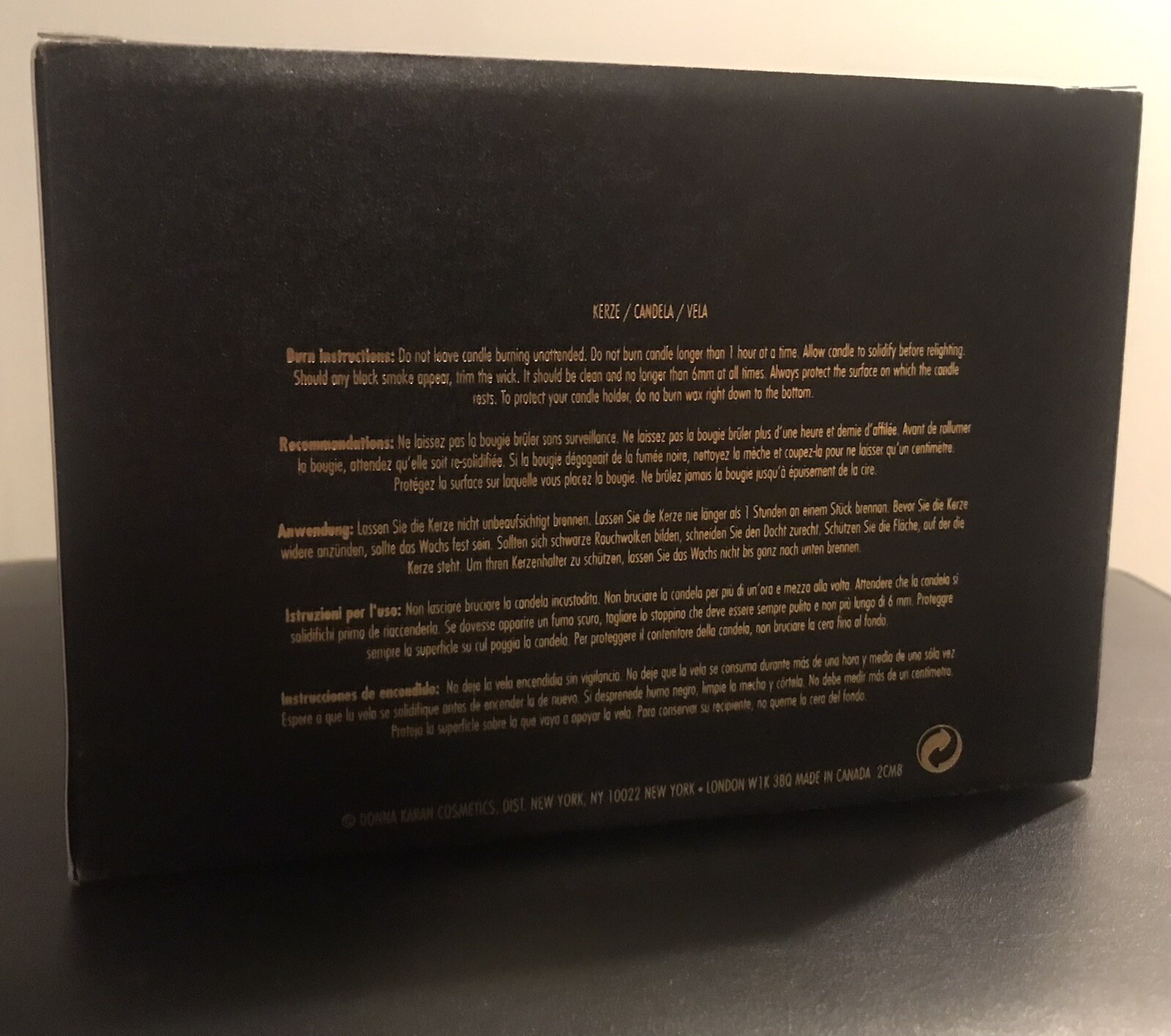Donna Karan Black 4-wick Candle ESSENCE 3 Wenge NEW IN BOX DISCONTINUED RARE!