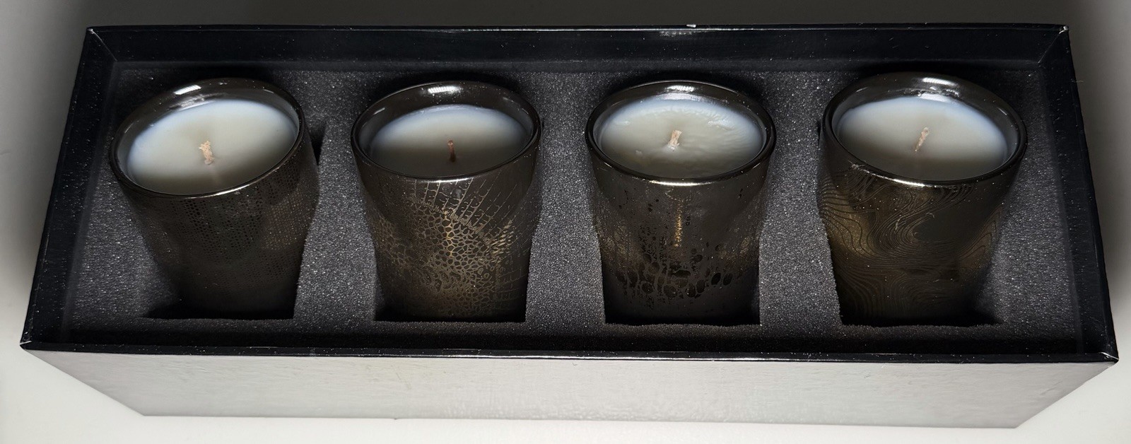 D.L. & CO Set Of Four Rare Botanic Votives Gift Box 3oz Candles Modern Alchemy