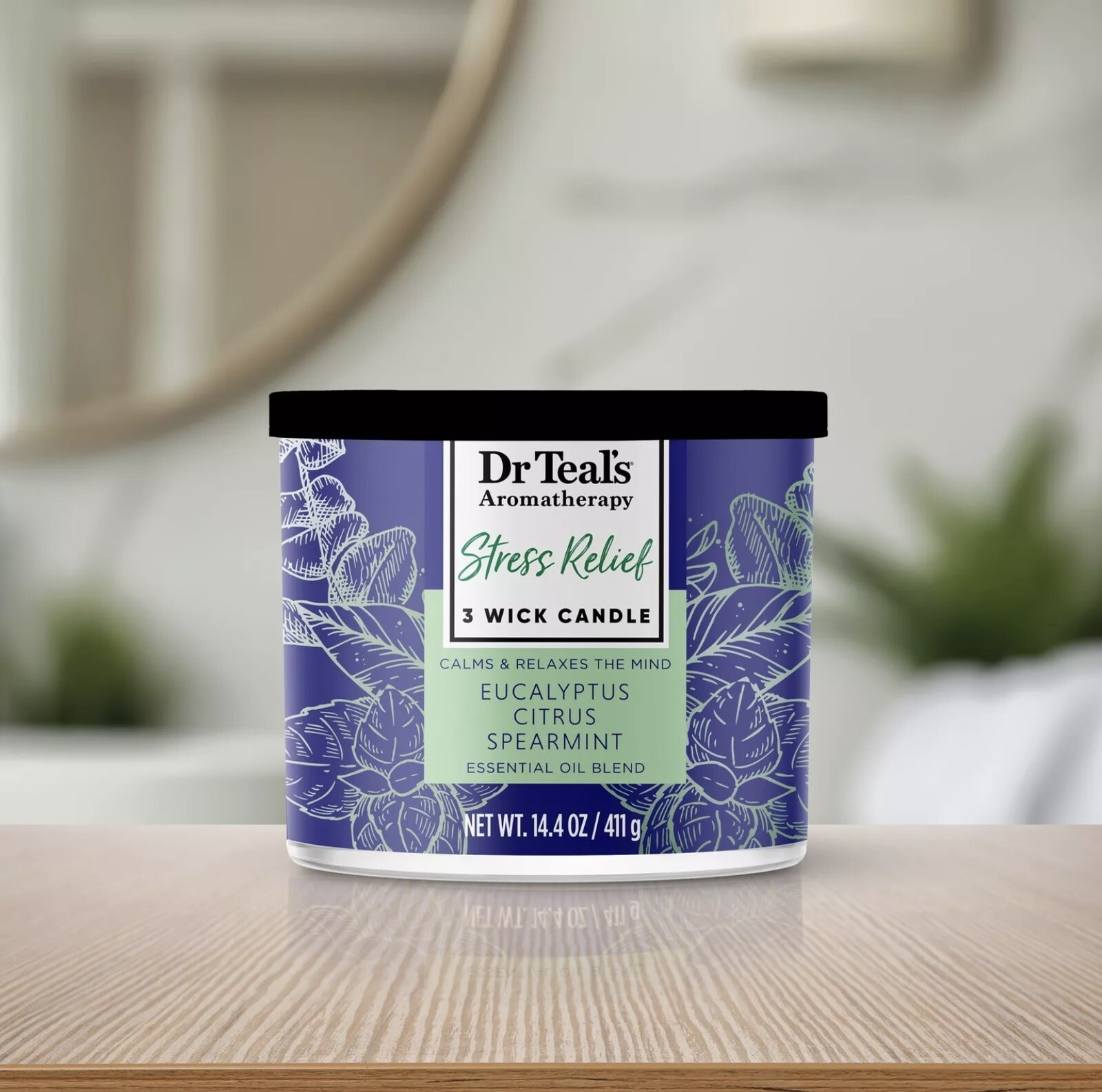 Dr Teal’s Aromatherapy Stress Relief Wellness Candle with Eucalyptus, Citrus