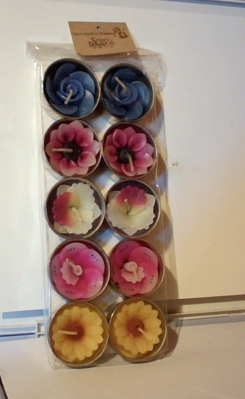 NEW / BOXED Hand Made In Thailand 25cm Scented Flower Candles Set Of 10